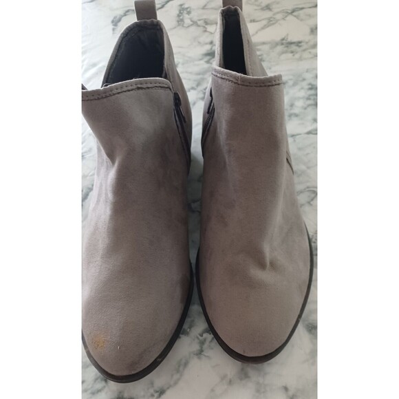 JustFab Booties Women's Size 9 Side‎ Zipper Chic - Picture 1 of 5